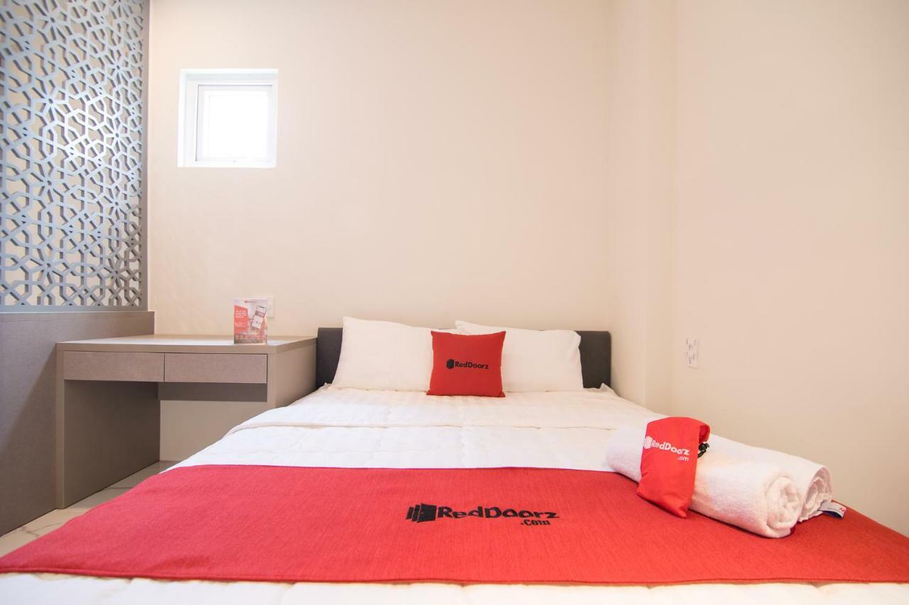 Reddoorz Near Xo Viet Nghe Tinh Street Hotel Ho Chi Minh City Exterior photo